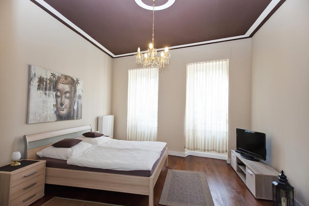 Апартаменты Ferienhaus Arianna Трабен-Трарбах Номер фото